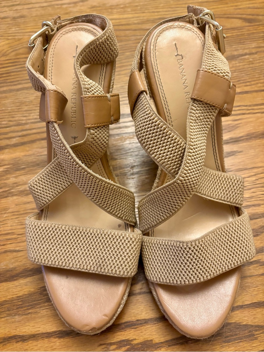 Banana Republic Beige Tan Woven Wedge Sandals